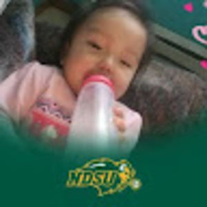 Meet your Posher, Synthia